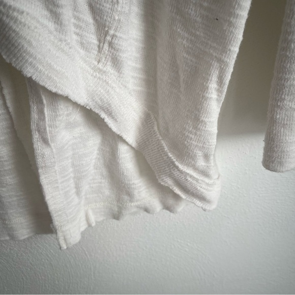 Free People |We The Free Women’s Medium White Split Back Cowl Neck Tunic - Picture 13 of 16